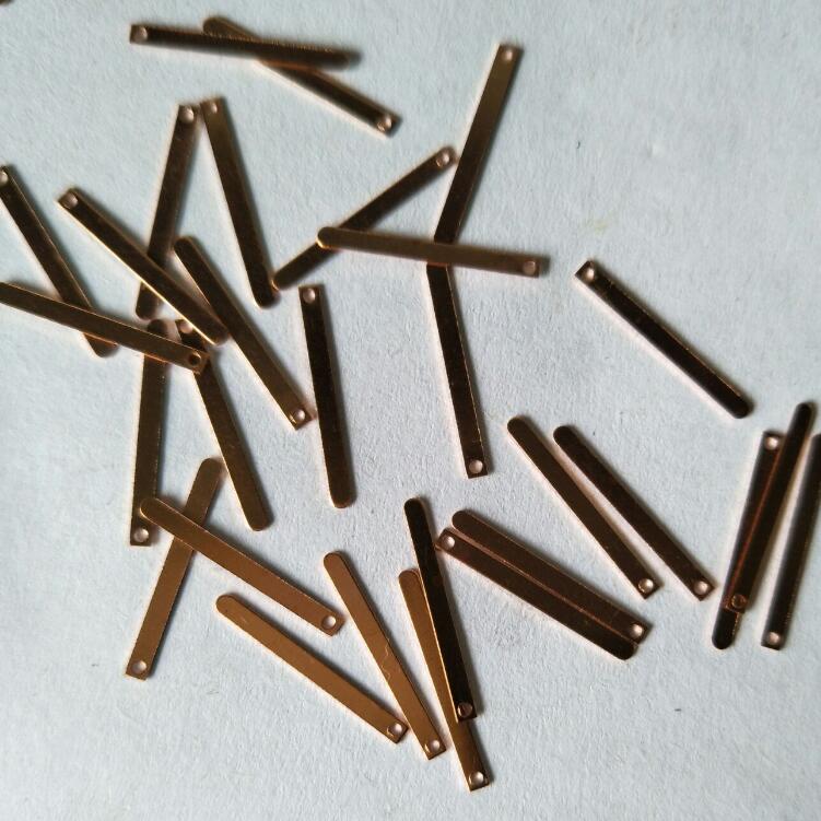 紅銅插腳